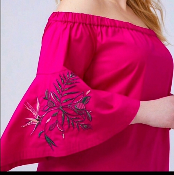 Lane Bryant Hot pink beautiful Embroiled off shoulders top. Sz. 14/15 - Picture 2 of 7